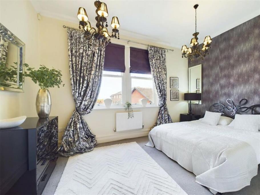 Upmarket Apartment In Ormskirk Esterno foto